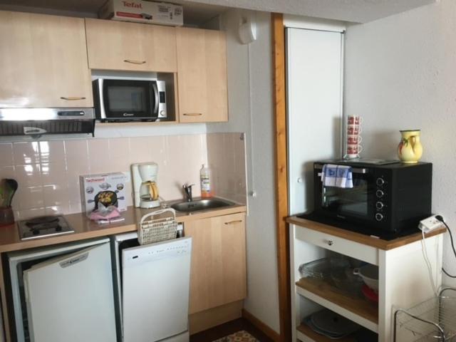 Appartement 4 Personnes Avec Piscine, Wifi, Garage Besse-et-Saint-Anastaise Eksteriør bilde