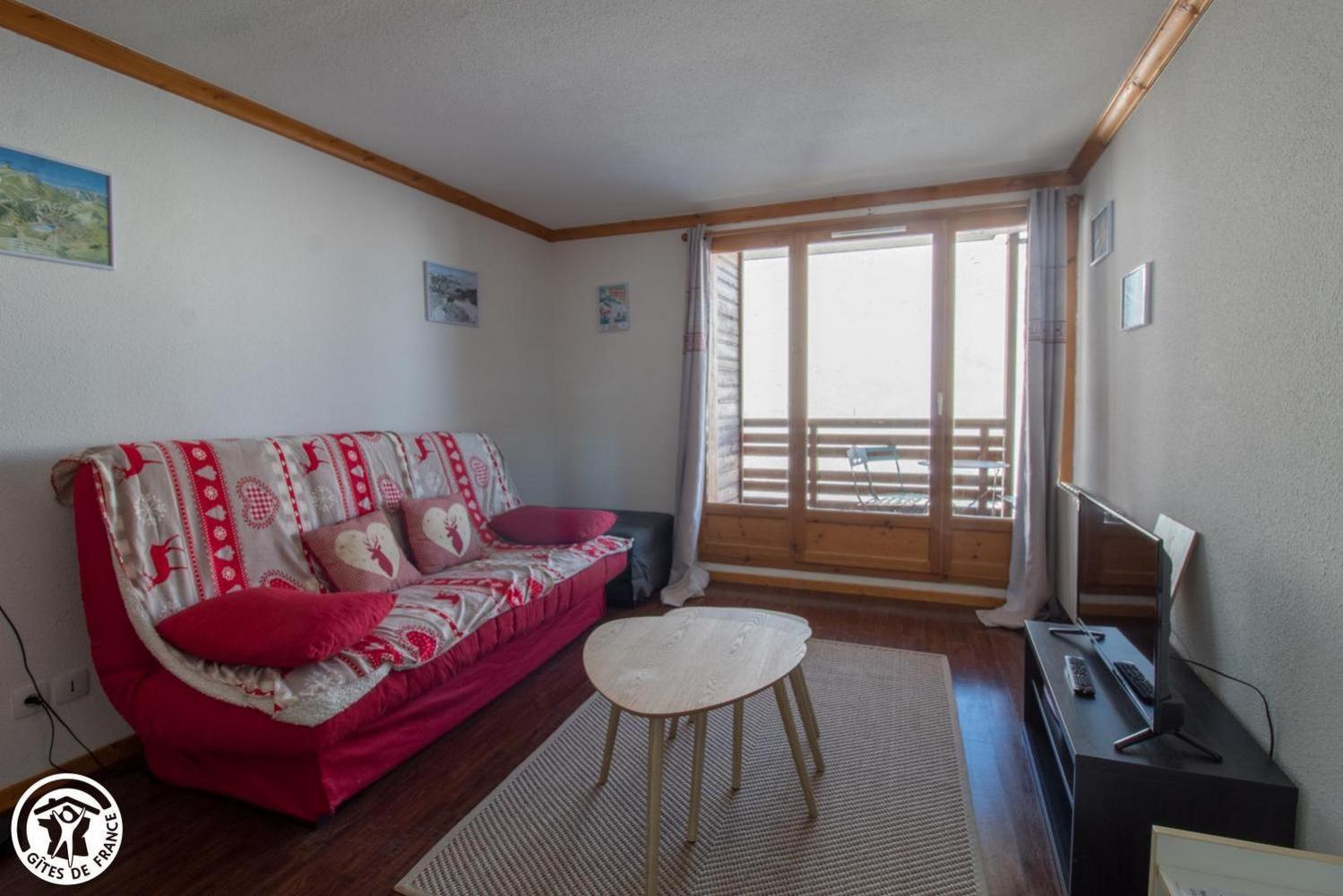 Appartement 4 Personnes Avec Piscine, Wifi, Garage Besse-et-Saint-Anastaise Eksteriør bilde